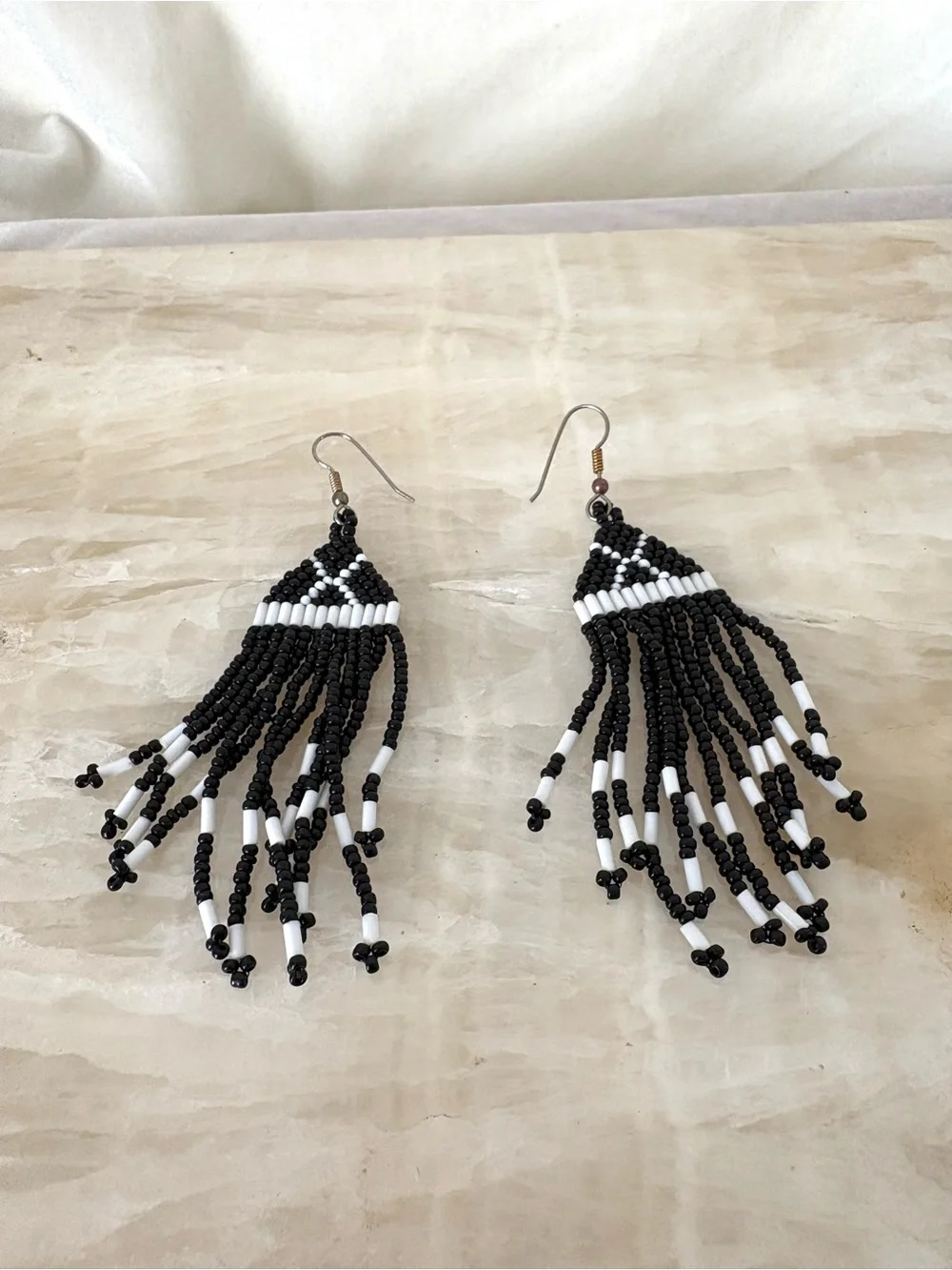 Vintage Handmade seed bead fringe earrings black white indie southwest native